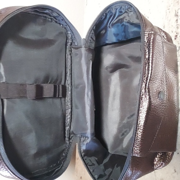 NEW-🤎 Bare Escentuals Makeup/Cosmetics Bag.  Color-Bronze Matalic - Picture 9 of 11